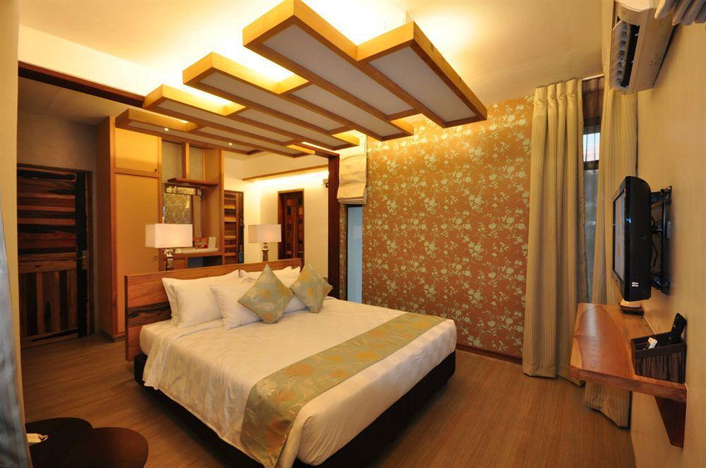 Infinity Resort Puerto Galera Dış mekan fotoğraf