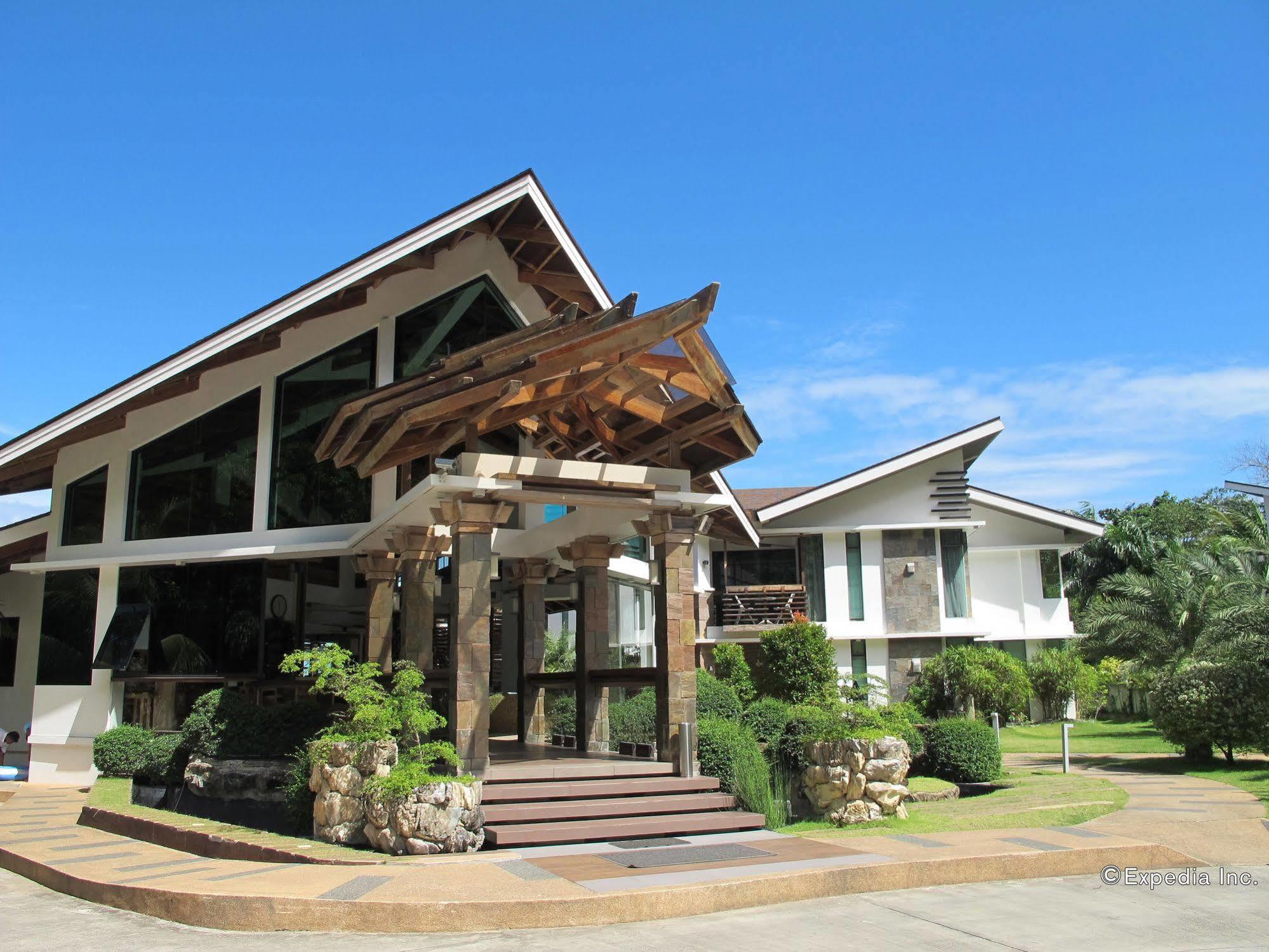 Infinity Resort Puerto Galera Dış mekan fotoğraf